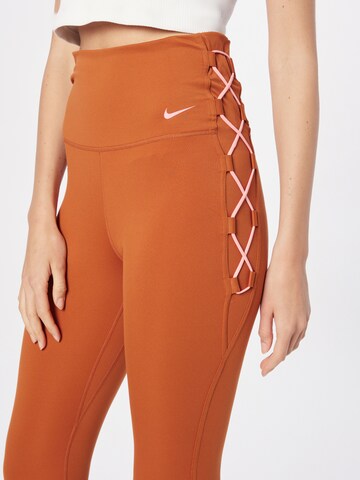 NIKE Skinny Sporthose in Orange