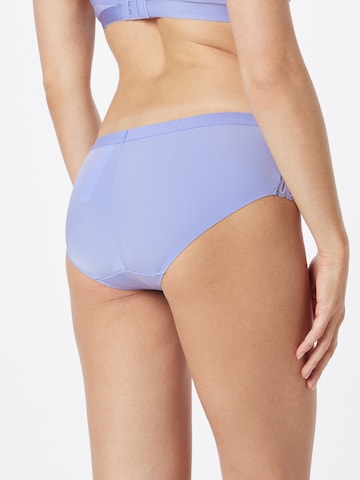 TRIUMPH Slip 'Aura' in Lila