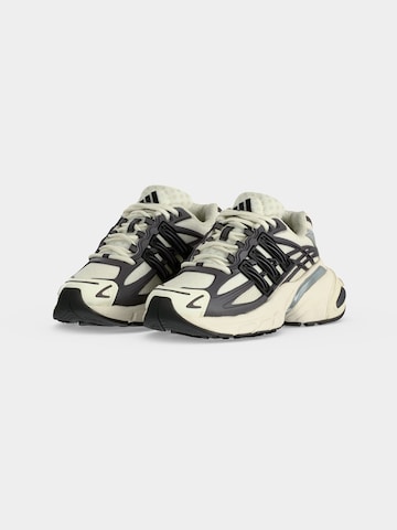 Sneaker 'ADISTAR XLG 2.0' di ADIDAS ORIGINALS in bianco