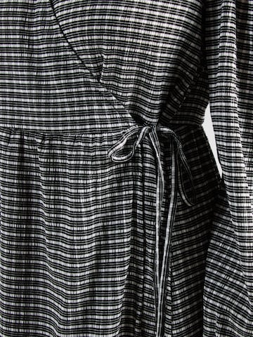 VERO MODA Šaty 'VMKaya' – černá