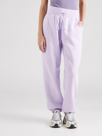 Effilé Pantalon 'Phoenix Fleece' Nike Sportswear en violet : devant