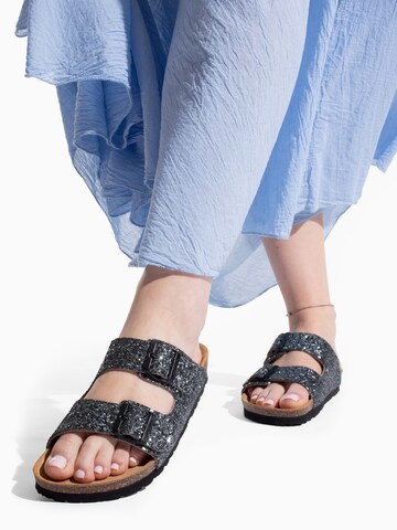 Zoccoletto 'TRACY' di Bayton in nero: frontale