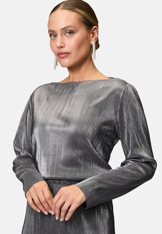 zero Shirt in Grey: front