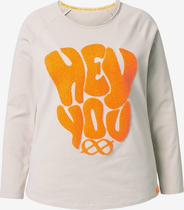 T-shirt LAURASØN en beige : devant