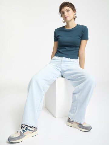 T-shirt 'Tight Crop' Volcom en vert