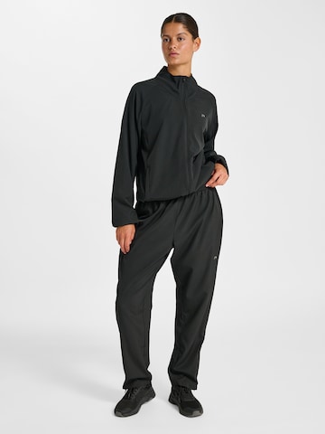 Newline Regular Hose in Schwarz