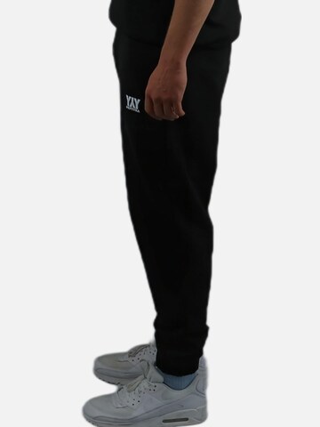 HEFTYKA Regular Sporthose‌ in Schwarz