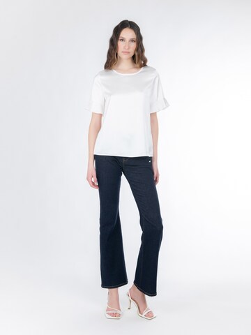 Influencer Μπλούζα σε λευκό