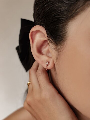 Orecchini 'Margent' di Hey Happiness in oro: frontale