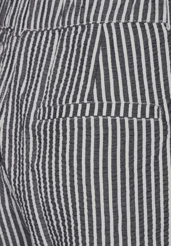 STREET ONE Regular Shorts in Weiß