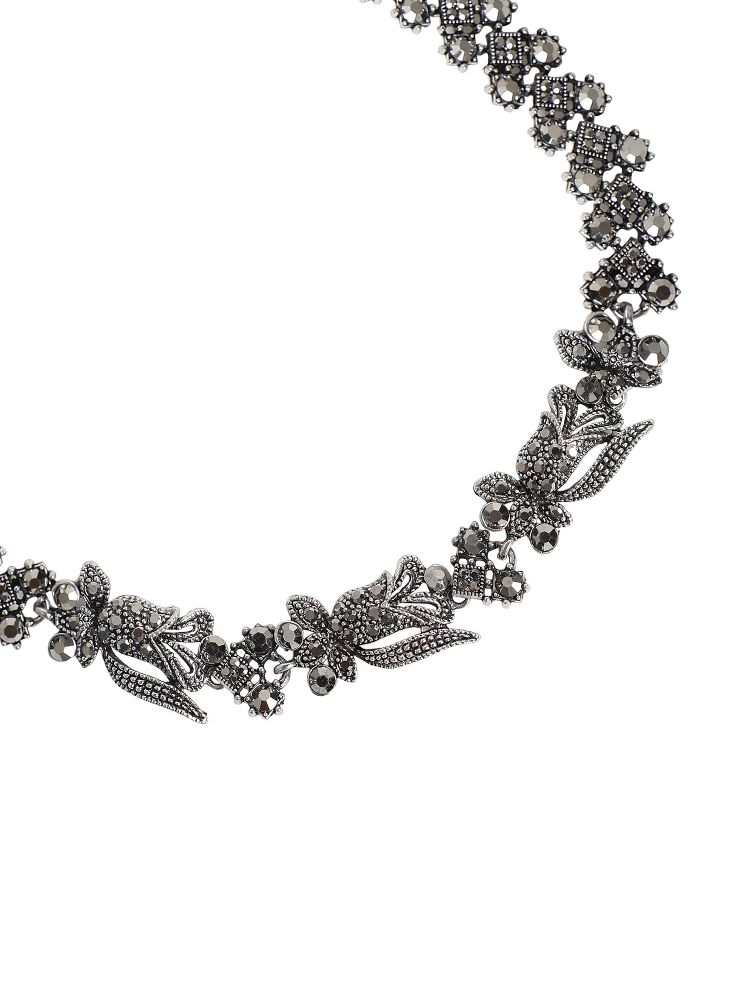 Set di gioielli 'Loretta' di SOHI in argento