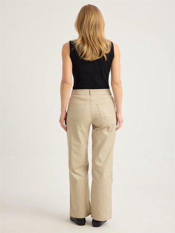 HOME STORE Regular Jeans in Brown