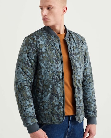 WE Fashion Демисезонная куртка в Синий