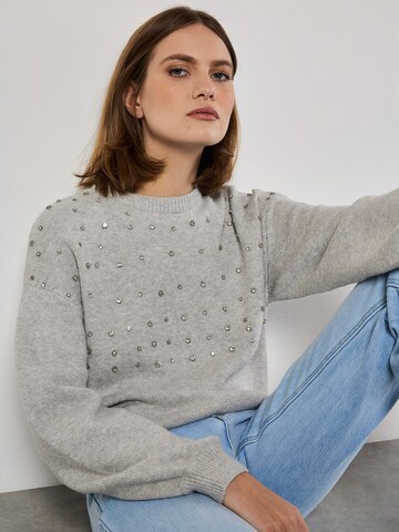 Pull-over Apricot en gris