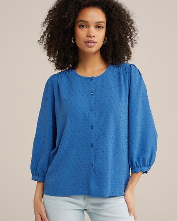 WE Fashion Blouse in Blue: front