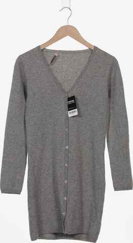 FTC Cashmere Sweater & Cardigan in S in Grey: front