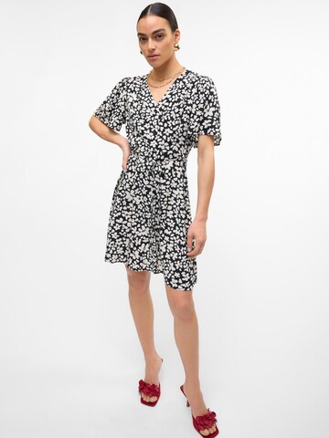 Robe-chemise 'ALBA' VERO MODA en noir