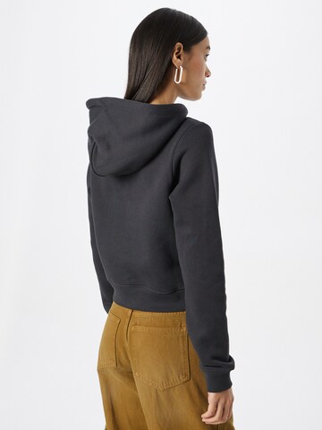 WEEKDAY Sweatshirt in Schwarz