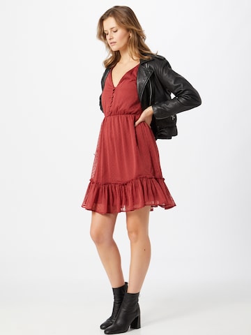 Robe 'Tia' ABOUT YOU en rouge