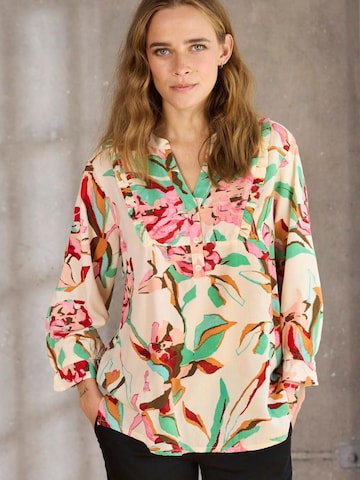 ze-ze Blouse 'Dot 075' in Pink: front