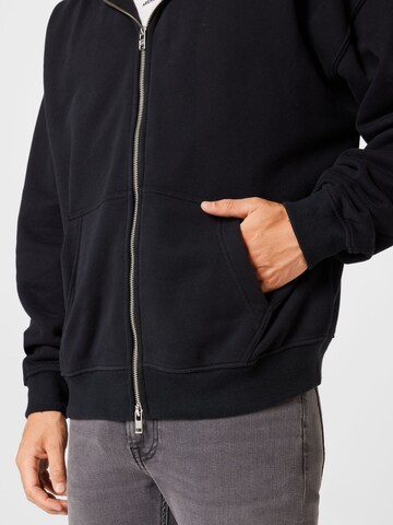 Abercrombie & Fitch Zip-Up Hoodie in Black