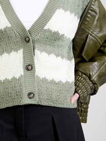 JDY Knit cardigan 'JDYSUN MIA' in Green