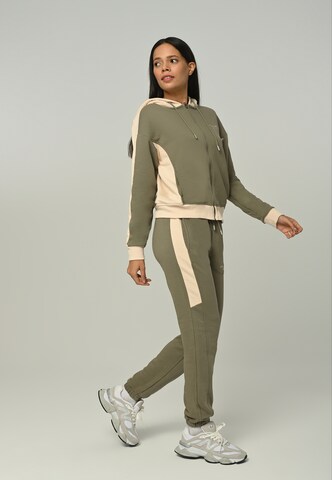 Tom Barron Tracksuit in Green