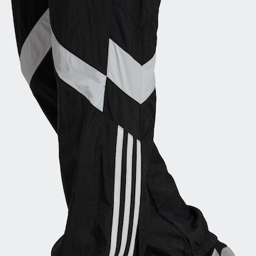 ADIDAS ORIGINALS Regular Broek 'Rekive' in Zwart