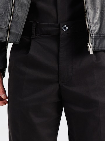 SELECTED HOMME Loosefit Élére vasalt nadrágok - fekete