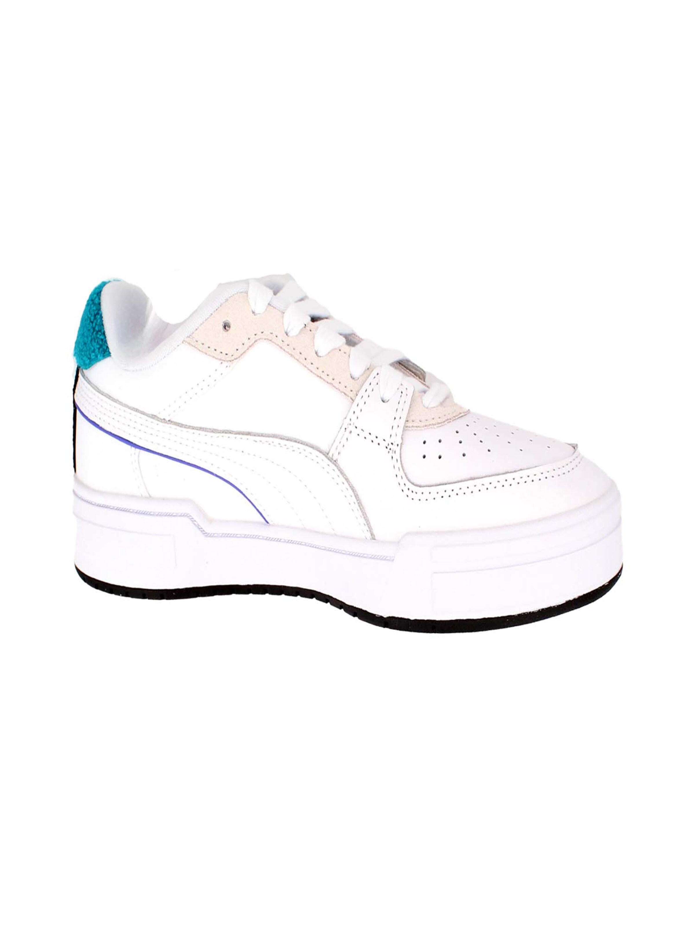 PUMA Sneakers in White