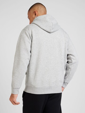 new balance Sweatshirt 'Essentials' in Grau