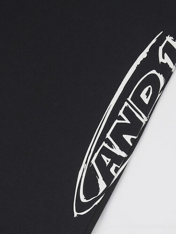 Effilé Pantalon AND1 en noir