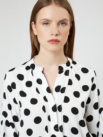 Influencer Blouse in Wit