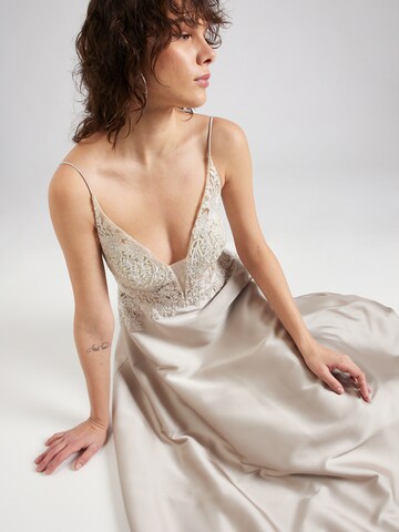 Laona Evening Dress in Beige