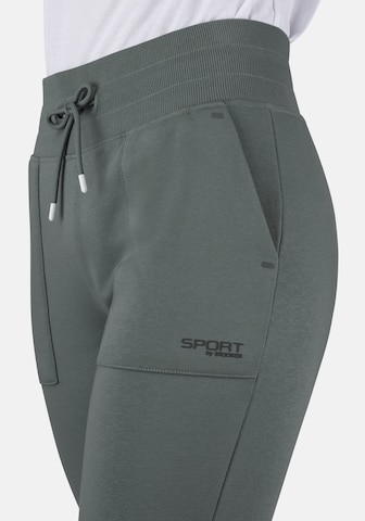 STOOKER WOMEN Tapered Sporthose 'Judy' in Grün