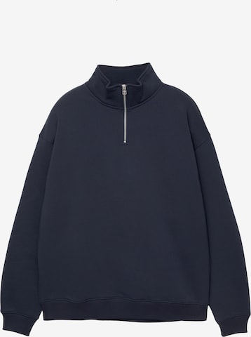Pull&Bear Sweatshirt in Blue: front