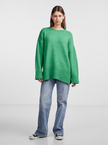 Pull-over 'NANCY' PIECES en vert