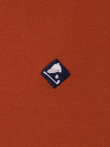 Maglietta 'Marcus' di Sir Raymond Tailor in arancione