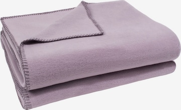 ZOEPPRITZ Blankets in Purple: front