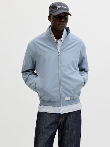 JACK & JONES Between-Season Jacket 'Cassis' in Blue: front