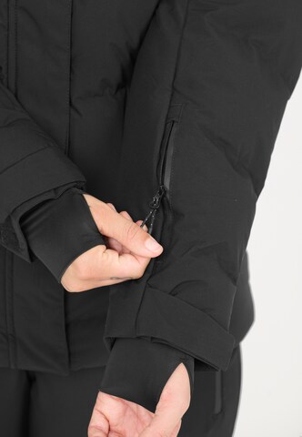 Whistler Athletic Jacket 'Cheno' in Black