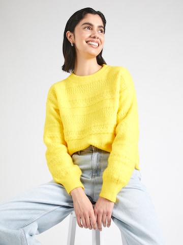 FRNCH PARIS Sweater 'LUKA' in Yellow: front