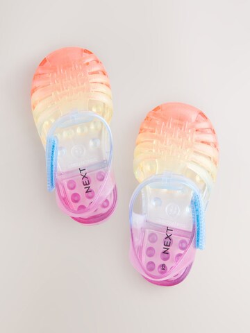 Next Σανδάλι σε ανάμεικτα χρώματα