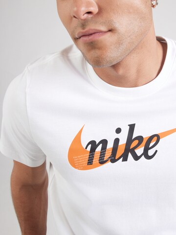 Nike Sportswear Μπλουζάκι σε λευκό