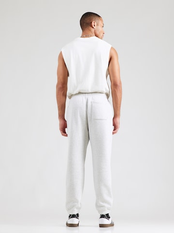 Abercrombie & Fitch Tapered Παντελόνι 'ESSENTIAL' σε γκρι