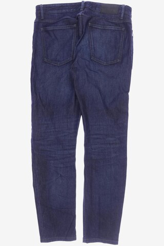 Closed Jeans in 32 in Blue
