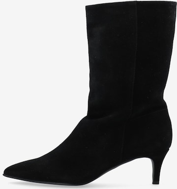 Bianco Boots in Black: front