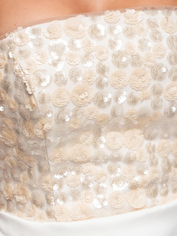 Abito da sera di Ombre in beige