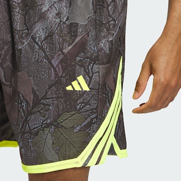 Loosefit Pantaloni sportivi di ADIDAS PERFORMANCE in nero