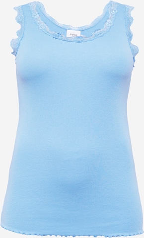 Fransa Curve Top in Blue: front